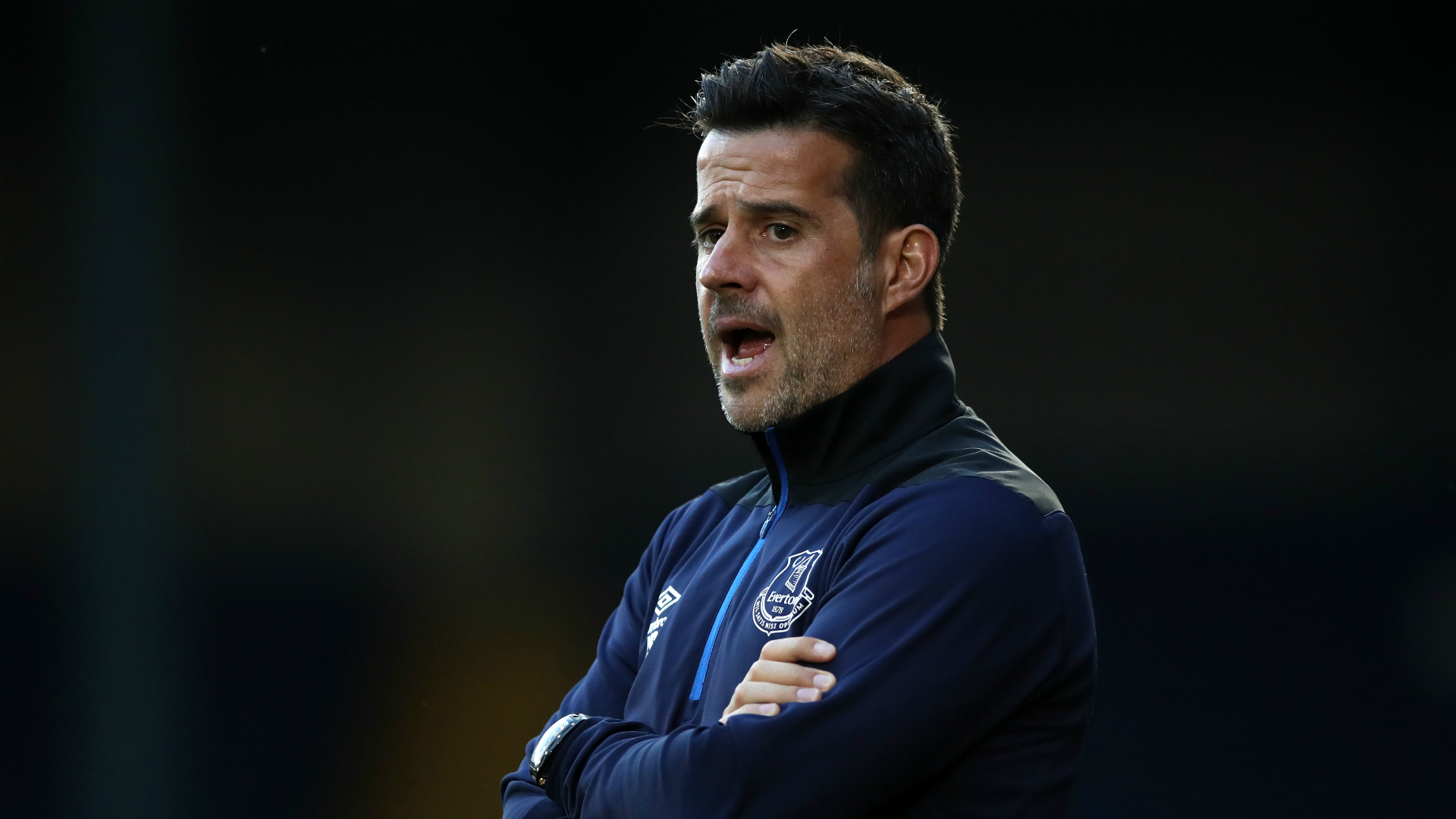 随着羽毛球 随着羽毛球